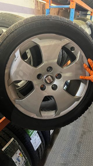 Neumáticos de invierno 225/50R17 98H