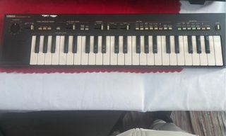 Pianola Yamaha PortaSound PS 400