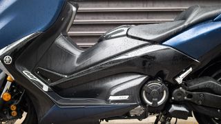 Yamaha T-Max 530 DX