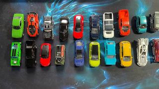 Lote 20 coches de juguete variados