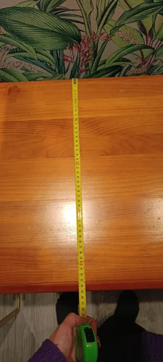 Cómoda de madera maciza