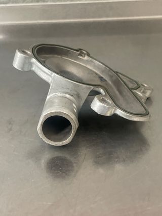 Tapa Bomba Agua BMW G310R/GS 2016