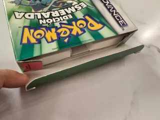 Pokémon Esmeralda GBA Edición Española