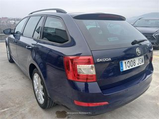 SKODA OCTAVIA Combi 1.6 TDI CR DSG Style