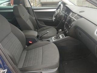 SKODA OCTAVIA Combi 1.6 TDI CR DSG Style