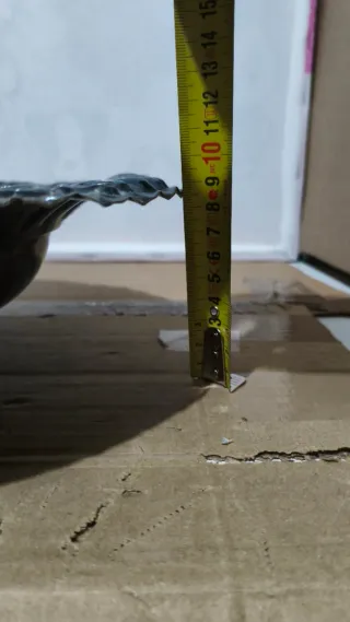 Centrotavola in metallo argentato decorato