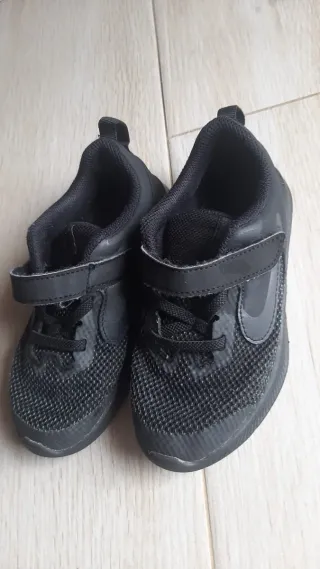 Zapatos Nike Negro Velcro Niños
