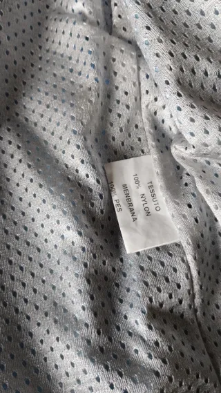 Giubbotto turchese antivento