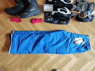 Kit Snowboard: Tabla Fijaciones Botas Pantalones..