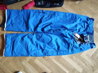 Kit Snowboard: Tabla Fijaciones Botas Pantalones..