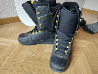 Kit Snowboard: Tabla Fijaciones Botas Pantalones..