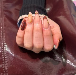 Manicurista. @cristina_nailsglow