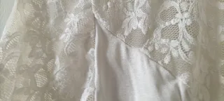 Lote 2 bodys encaje elásticos y adaptables.