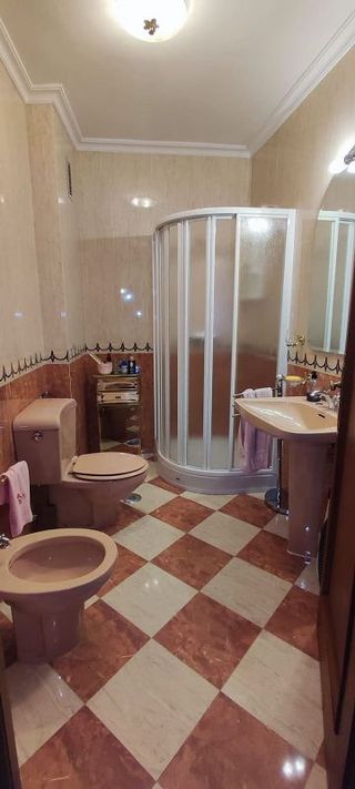 Piso en venta en Linares