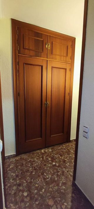 Piso en venta en Linares