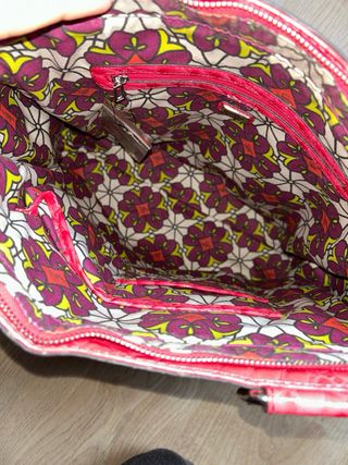 Bolso Guess Rosa y Rojo