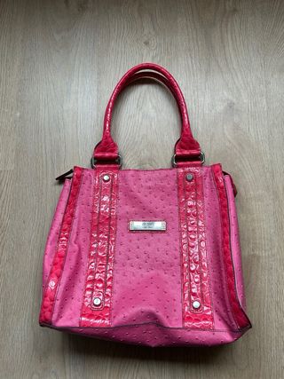 Bolso Guess Rosa y Rojo