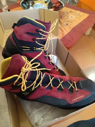 Scarponi Garmont Tower Trek 44.5