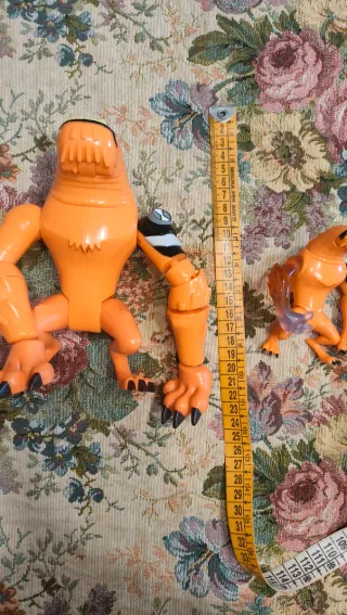 Ben 10 Bestiale Action Figure