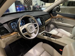 Volvo XC90 T8 Recharge Inscription Expression AWD