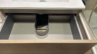 Mueble de baño suspendido madera