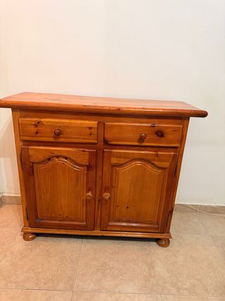 Mueble de salón de madera