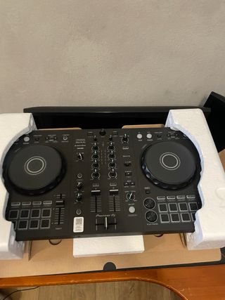Controlador DJ Pioneer DDJ-FLX4