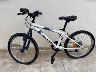 Bicicleta infantil Rockrider blanca