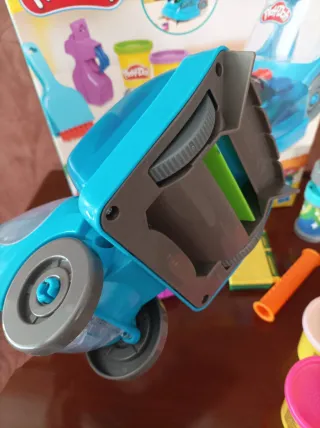 Set Play-Doh Aspiradora Zoom Zoom