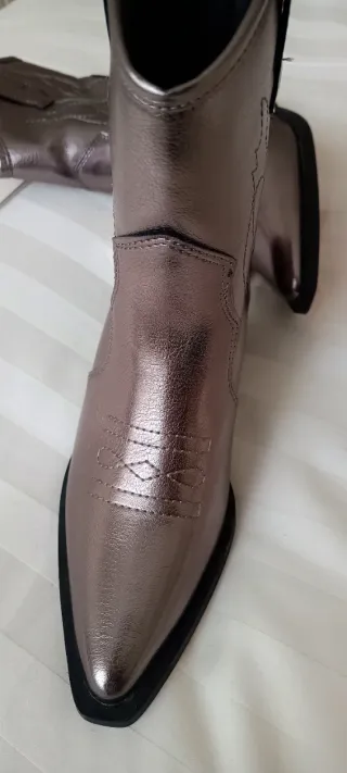 Botines metalizados Sfera, 36