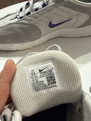 Zapatillas Nike SB Grises y Moradas Talla 44.5