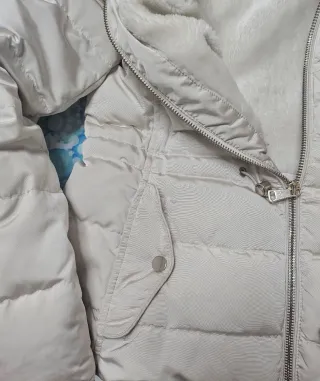 Cazadora Zara Mujer Beige con Capucha