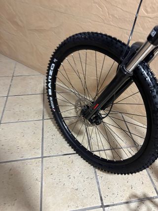 Bicicleta de Montaña Roja Nueva