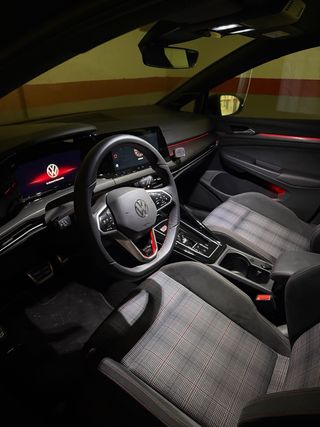 Volkswagen Golf  GTI DGS TSI (BUSINESS PREMIUM)