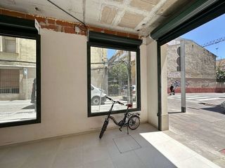 Local comercial en alquiler en Eixample en Mataró