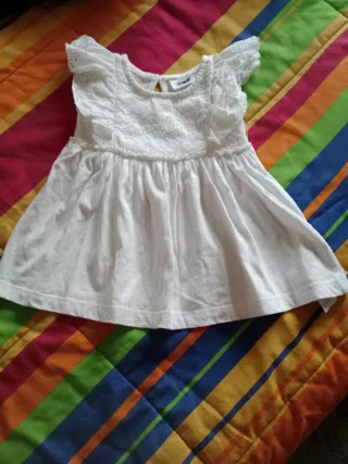 Vestido blanco bebé niña