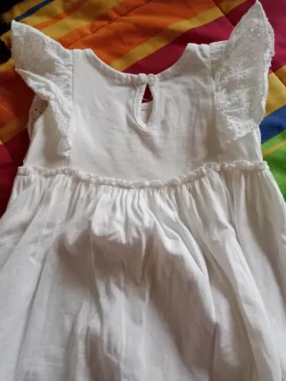 Vestido blanco bebé niña