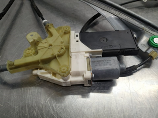 ELEVALUNAS DELANTERO IZQUIERDO RENAULT LAGUNA III