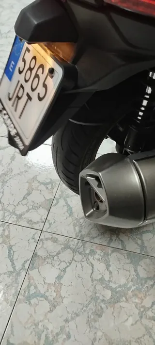 Kymco Super Dink 300I Maxi Scooter