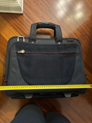 Borsone porta pc e documenti a scomparti rotelle