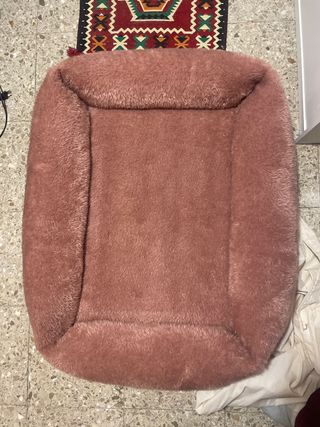 Letto per cani rosa morbido Cloud7 nuovo