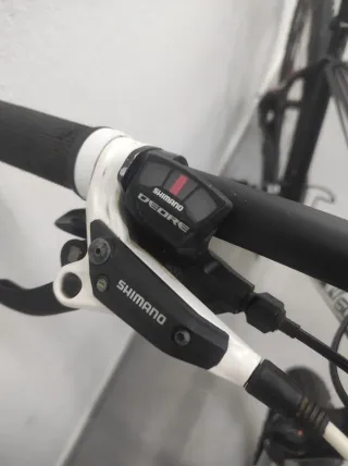 Bicicleta de Montaña Race Mountain 600