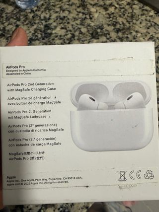 AirPods Pro 2da Gen Blancos no conectan al mobil