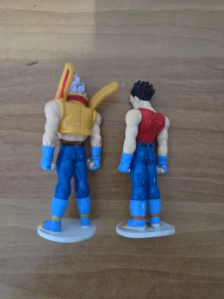 2 modellini Dragon Ball Vegeta Gogeta