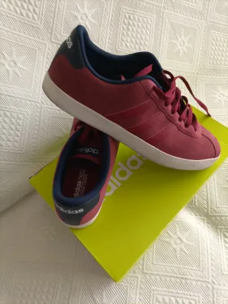 Adidas Neo Zapatillas Deportivas burdeos y blancas