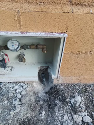 Fontanero y Electricista