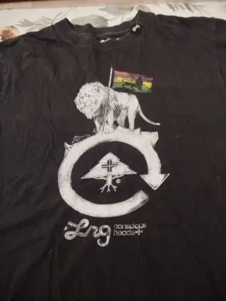 Camiseta Kappa Negra y Amarilla