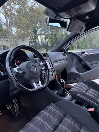 Volkswagen Golf 2010