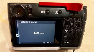 Cámara Fujifilm X100VI Negra