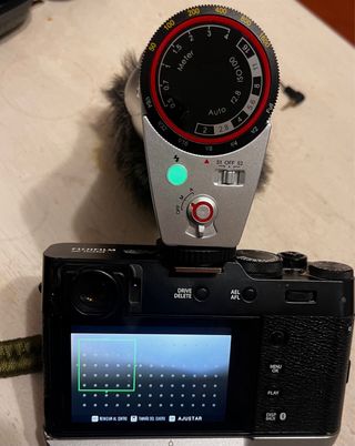 Cámara Fujifilm X100VI Negra